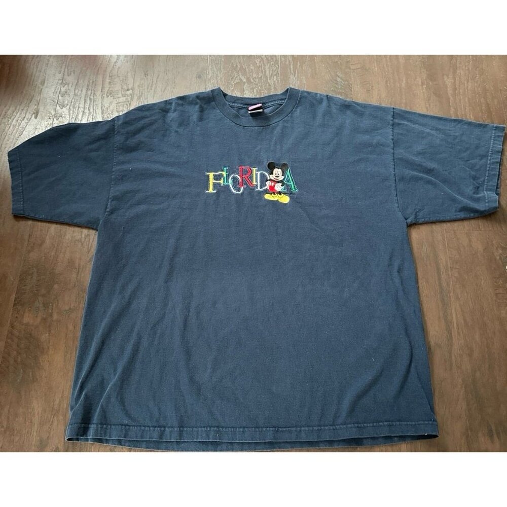 Vintage Mickey Unlimited‎ Disney World Florida Pixar Store Rainbow T Shirt